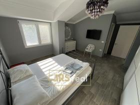 Prodej bytu 2+1, Durrës, Albánie, 75 m2