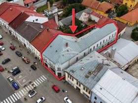 Prodej obchodního prostoru, Polná, Husovo náměstí, 654 m2