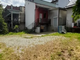 Prodej výrobních prostor, Želechovice nad Dřevnicí, 200 m2