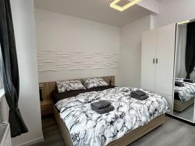 Pronájem bytu 2+kk, Karlovy Vary, 37 m2