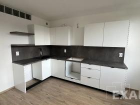 Prodej bytu 3+1, Praha - Strašnice, Rubensova, 65 m2