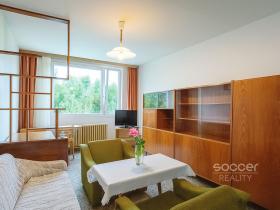 Pronájem bytu 2+kk, Praha - Kobylisy, Šimůnkova, 45 m2