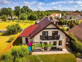 Prodej rodinného domu, Úsilné, 159 m2