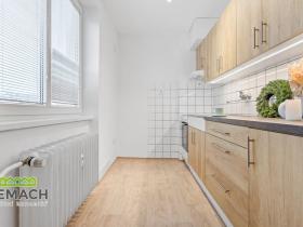 Pronájem bytu 3+1, Červený Kostelec, 5. května, 68 m2