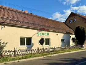 Prodej rodinného domu, Braňany, P. Bezruče, 675 m2