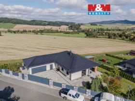 Prodej rodinného domu, Mochtín - Újezdec, 125 m2