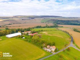 Prodej pozemku pro bydlení, Soběsuky - Skržice, 3050 m2