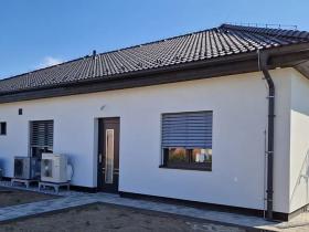 Prodej rodinného domu, Knovíz, U Kostela, 84 m2