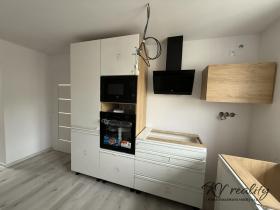 Pronájem bytu 2+1, Vsetín, U Hřiště, 54 m2