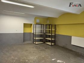 Pronájem obchodního prostoru, Nový Bor - Arnultovice, B. Egermanna, 77 m2