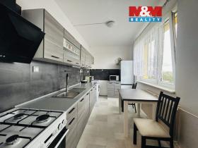 Prodej bytu 3+1, Krnov - Pod Bezručovým vrchem, E. Hakena, 70 m2