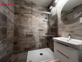 Pronájem bytu 3+1, Hradec Králové, Pod Strání, 74 m2