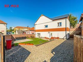 Prodej rodinného domu, Klobuky, Náměstí J. Š. Baara, 108 m2