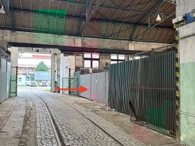 Pronájem skladu, Hradec Králové, 1500 m2