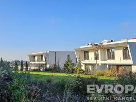 Prodej rodinného domu, Červené Pečky, Hrabáňova, 202 m2