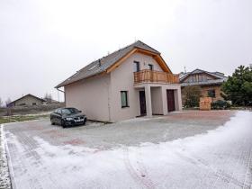 Pronájem rodinného domu, Šestajovice, Šeříková, 155 m2