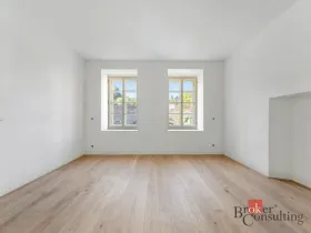 Prodej bytu 2+kk, Jince, Slavíkova, 70 m2