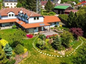 Prodej rodinného domu, Chuderov, 310 m2