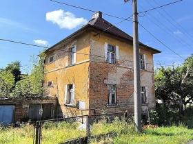Prodej rodinného domu, Plesná, Květná, 180 m2