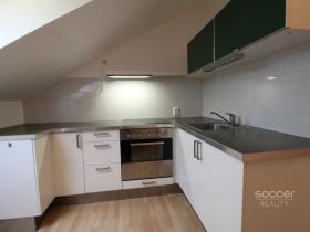 Pronájem bytu 2+kk, Praha - Horní Počernice, V javorech, 52 m2