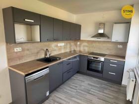 Pronájem bytu 3+kk, Mělník, Vlasákova, 67 m2