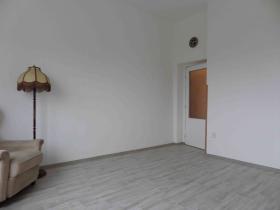 Pronájem bytu 1+1, Stará Paka, Tovární, 38 m2