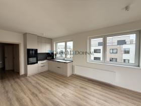 Pronájem bytu 2+kk, Opava - Jaktař, Vančurova, 5731 m2