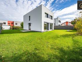 Prodej rodinného domu, Kladno, 144 m2