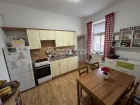 Pronájem bytu 3+1, Olomouc, Rooseveltova, 87 m2