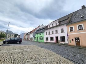 Pronájem obchodního prostoru, Nové Město pod Smrkem, Mírové náměstí, 150 m2