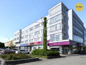 Pronájem kanceláře, Zlín, třída Tomáše Bati, 108 m2