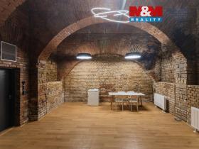 Prodej komerční nemovitosti, Kroměříž, Tovačovského, 43 m2