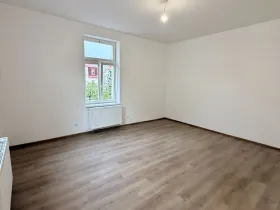 Prodej bytu 1+kk, Mariánské Lázně, Hlavní třída, 31 m2