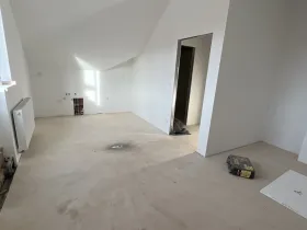 Prodej bytu 1+kk, Mariánské Lázně, Hlavní třída, 32 m2