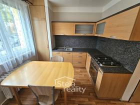 Prodej bytu 3+1, Bruntál, Okružní, 67 m2