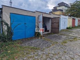 Pronájem garáže, Olomouc - Nová Ulice, Mošnerova, 15 m2