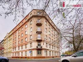 Prodej bytu 3+kk, Karlovy Vary, nábřeží Jana Palacha, 90 m2