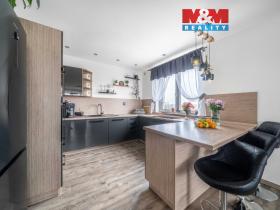 Prodej bytu 3+kk, Kotovice, 71 m2