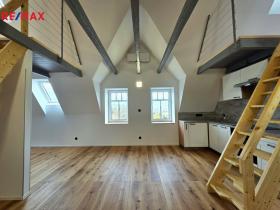 Pronájem bytu 2+kk, Všenory, Ke Hřbitovu, 84 m2