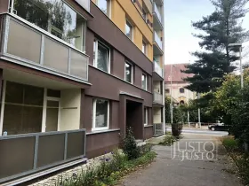 Pronájem bytu 2+1, Děčín, Pohraniční, 60 m2