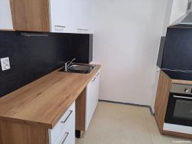 Pronájem bytu 1+1, Pardubice, Jana Palacha, 38 m2