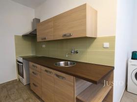 Pronájem bytu 2+1, Protivín, B. Němcové, 58 m2