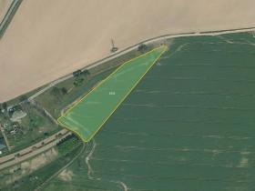 Prodej pole, Zvěrotice, 7916 m2