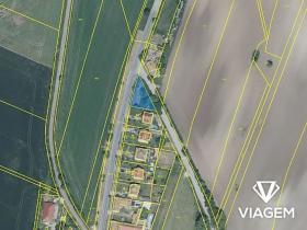 Prodej zahrady, Černuc, 656 m2