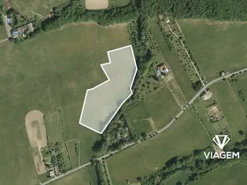 Prodej podílu pole, Březůvky, 1210 m2