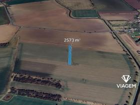 Prodej podílu pole, Žalkovice, 557 m2