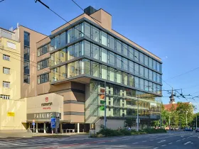 Pronájem garážového stání, Brno, Moravské náměstí, 10 m2