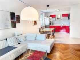 Pronájem bytu 3+1, Rosice, Komenského náměstí, 82 m2