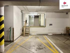 Pronájem skladu, Hradec Králové, třída Edvarda Beneše, 18 m2