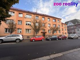 Pronájem bytu 1+1, Chomutov, Čechova, 33 m2